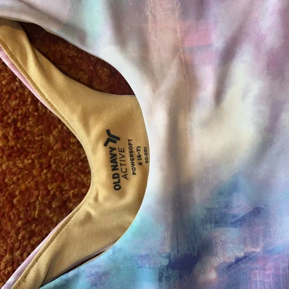 Girls old Navy Activewear set - Picture 2 of 3